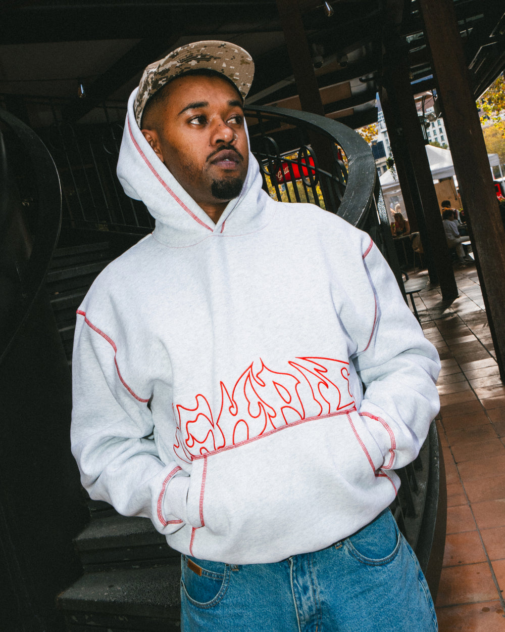 Razor Contrast Hood - White Marle