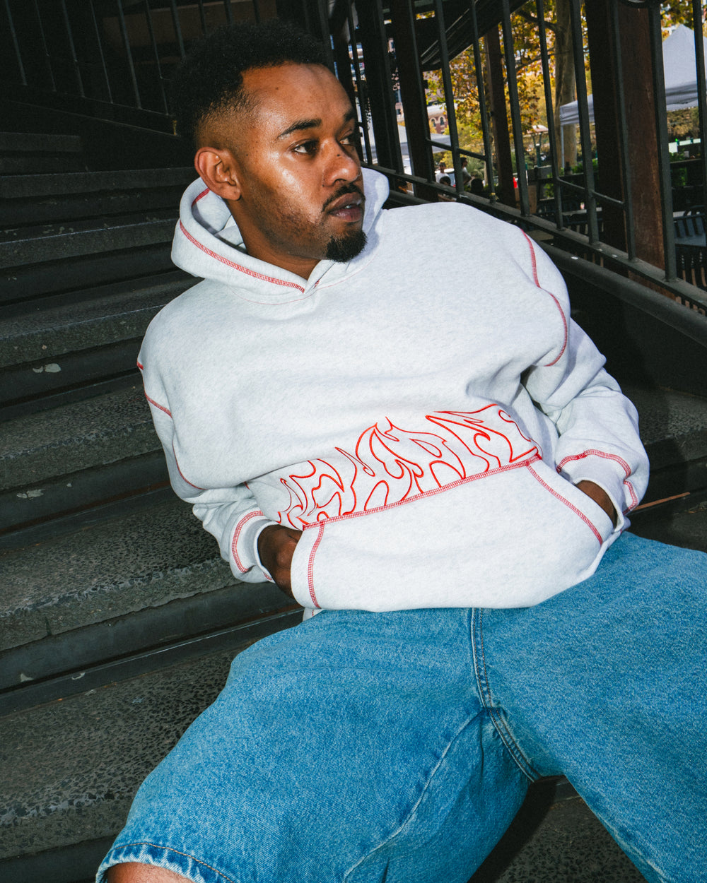 Razor Contrast Hood - White Marle