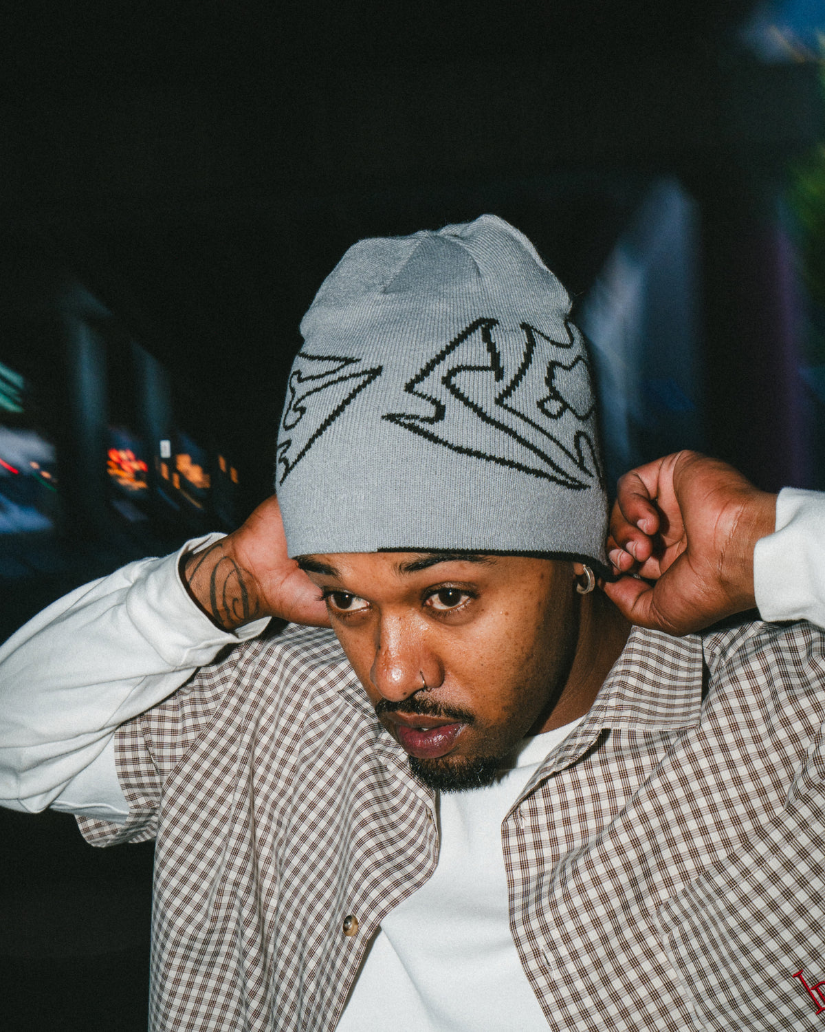 Razor Reversible Skull Beanie - Black / Grey