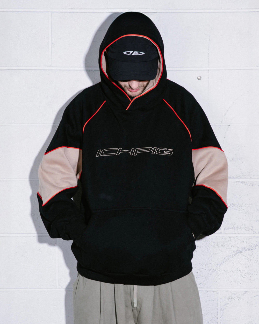Sportsline Panel Hood - Black / Camel