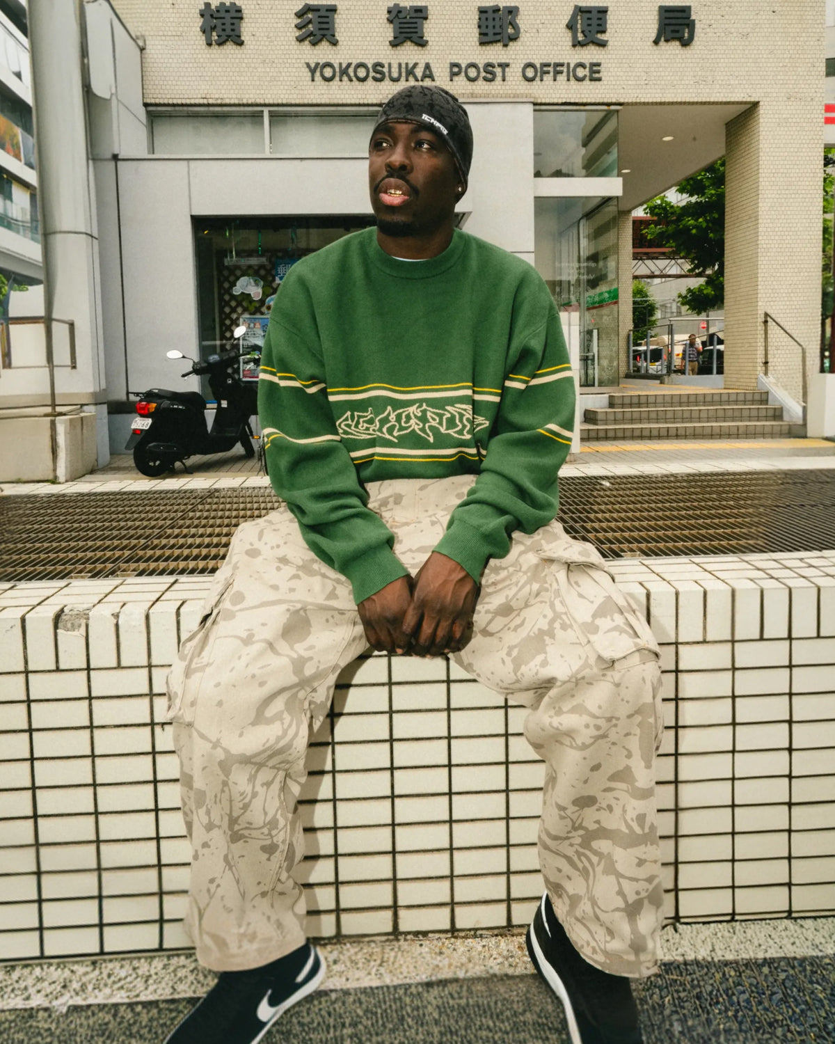 Razor Knitted Crew - Dark Forest