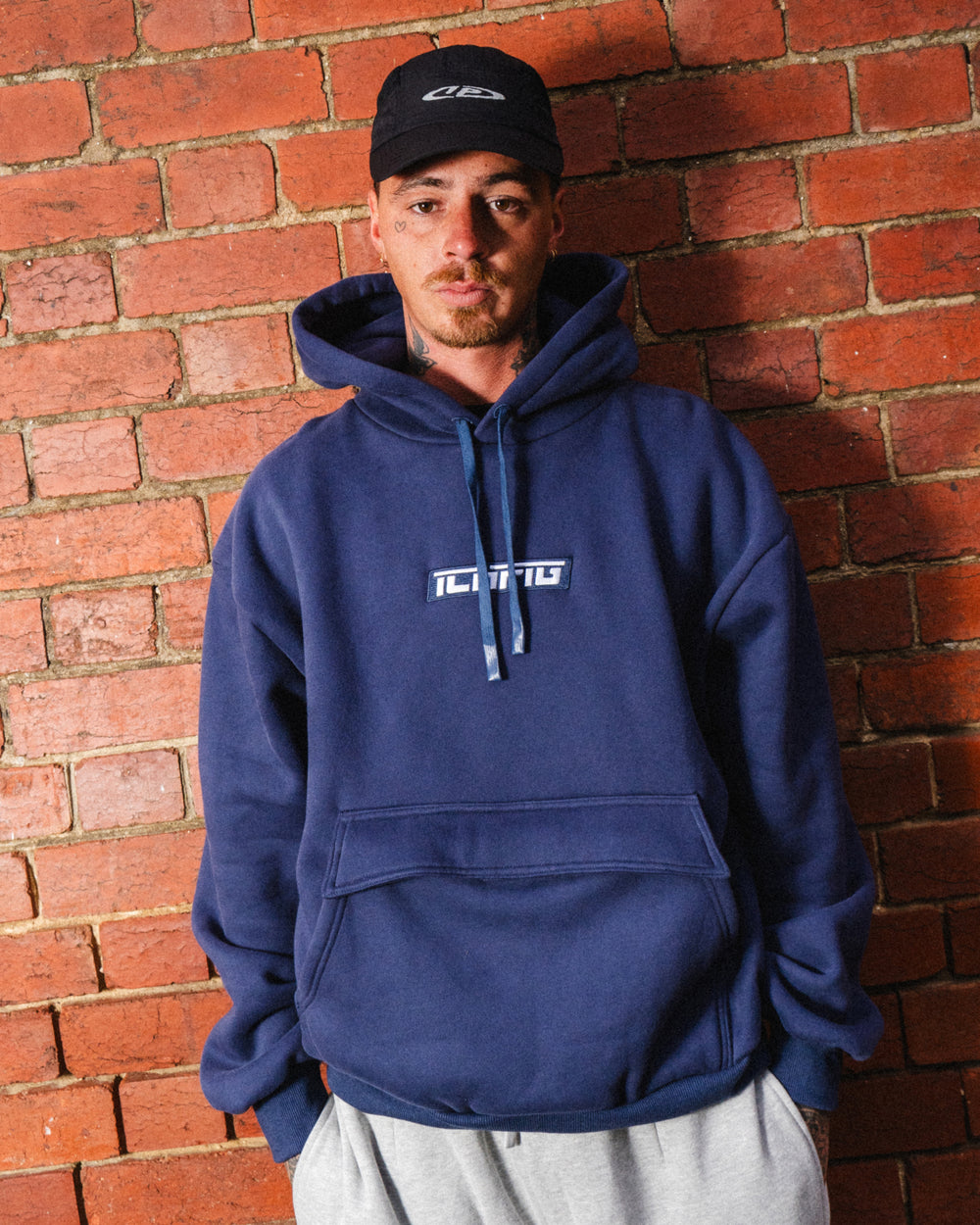 Strike Anorak Hood - Ink