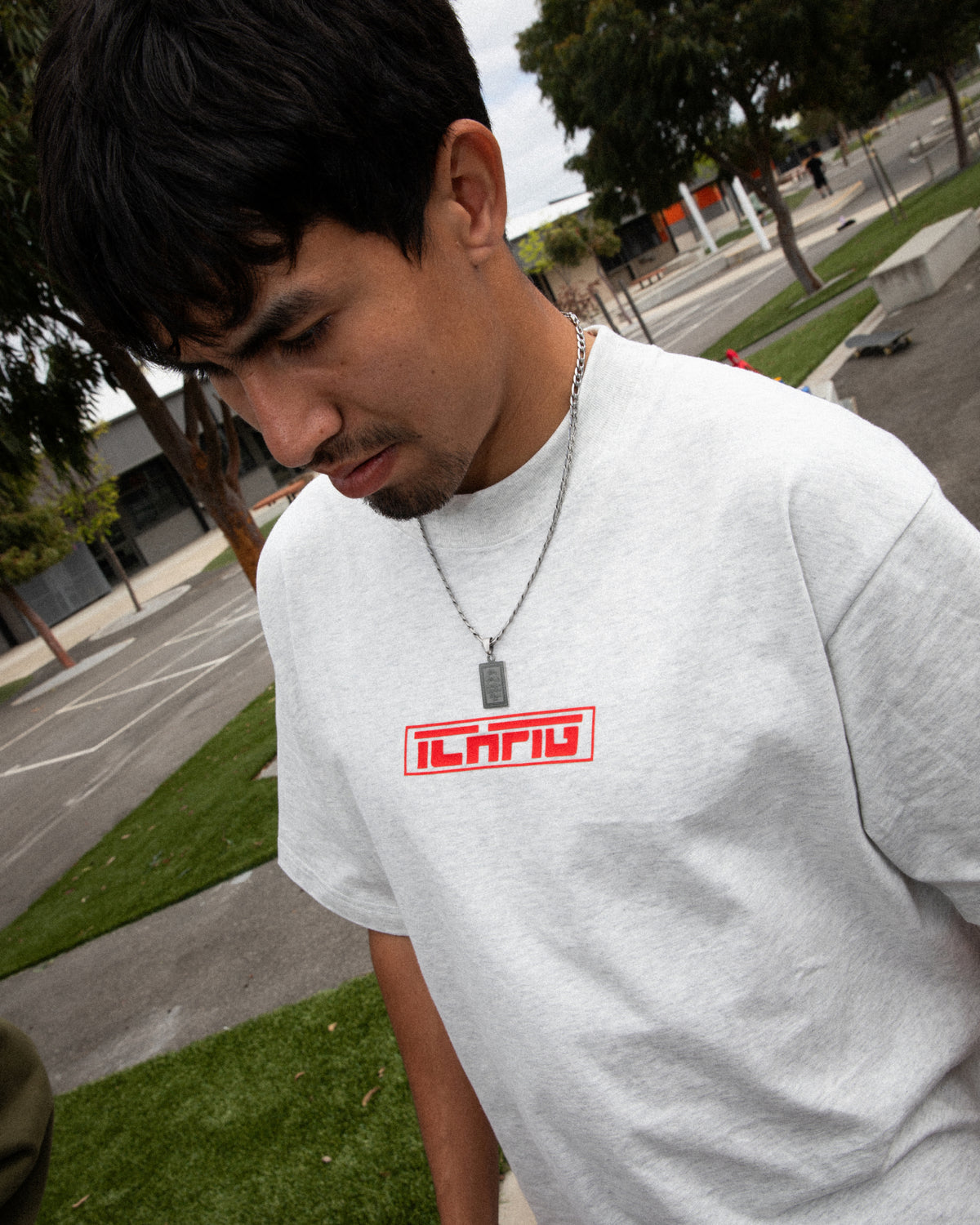 Strike Logo Tee - White Marle / Red