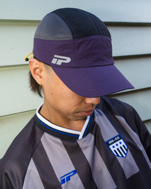 Kinetic Panel Cap - Plum / Black