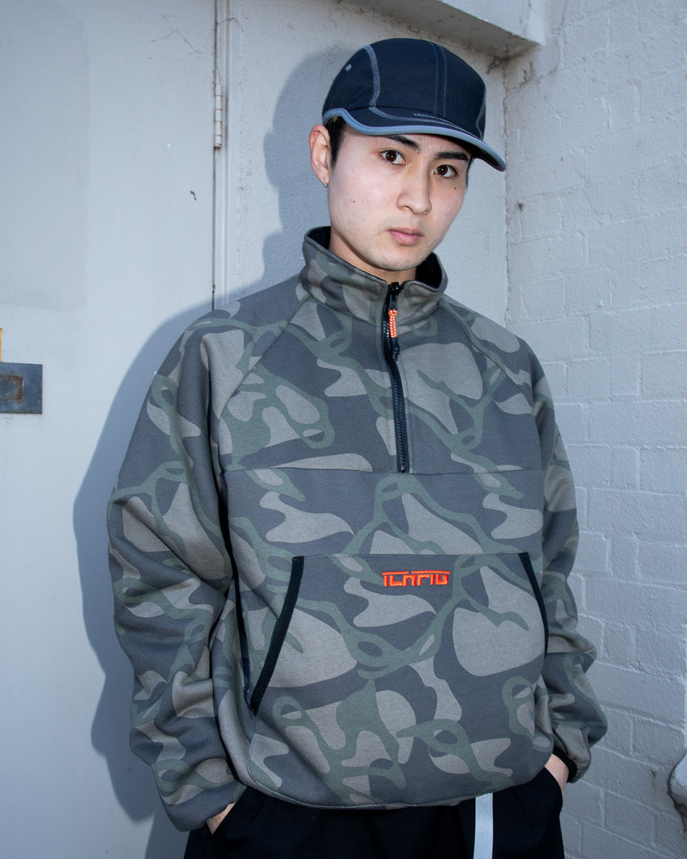 Reversible Heat-Lock Jacket - Glyph Camo / Black