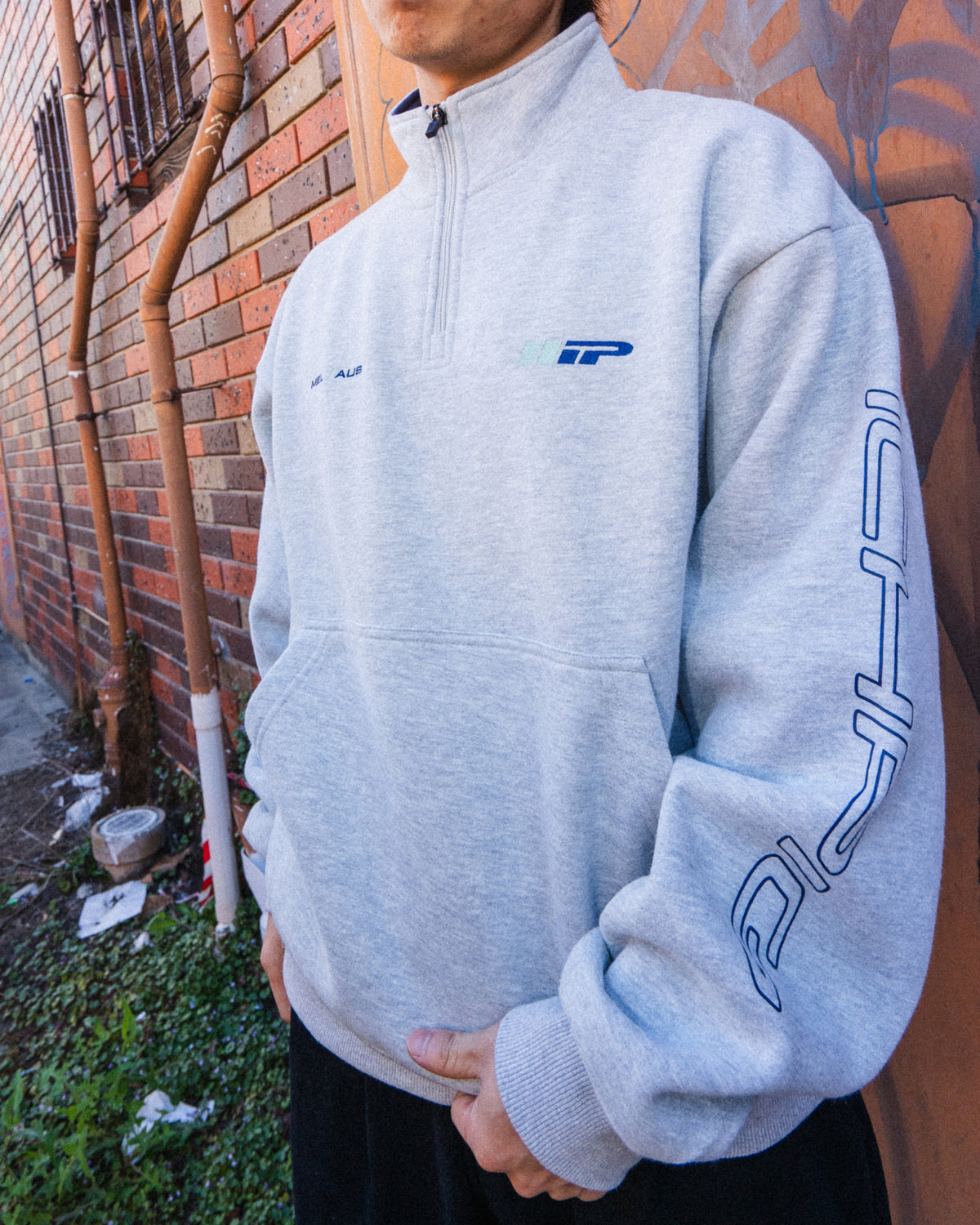 Emblem 1/4 Zip - Grey Marle