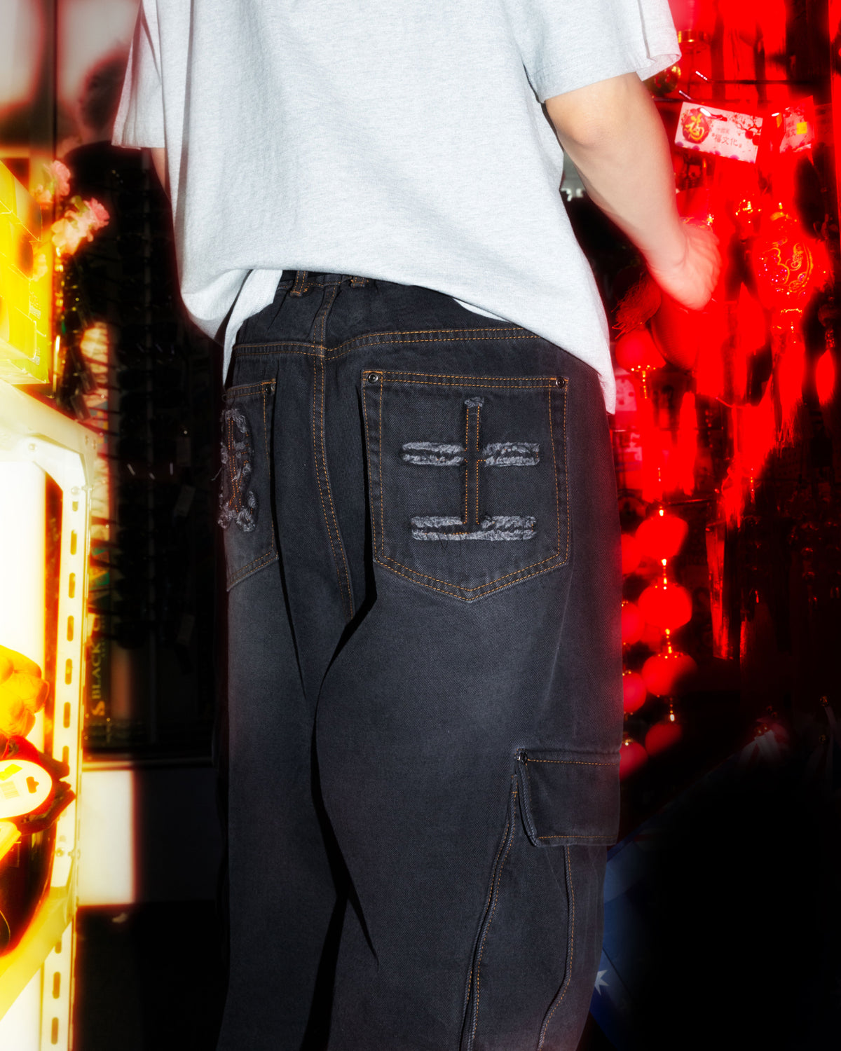 Warrior Cargo Jeans - Faded Black