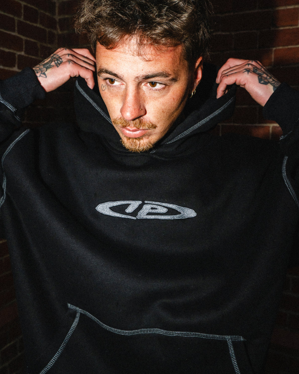 Optic Cordless Hood - Black