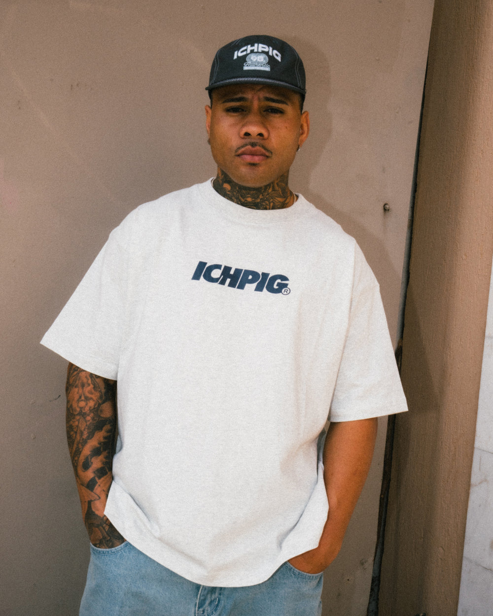 Sprinters Tee - White Marle / Navy