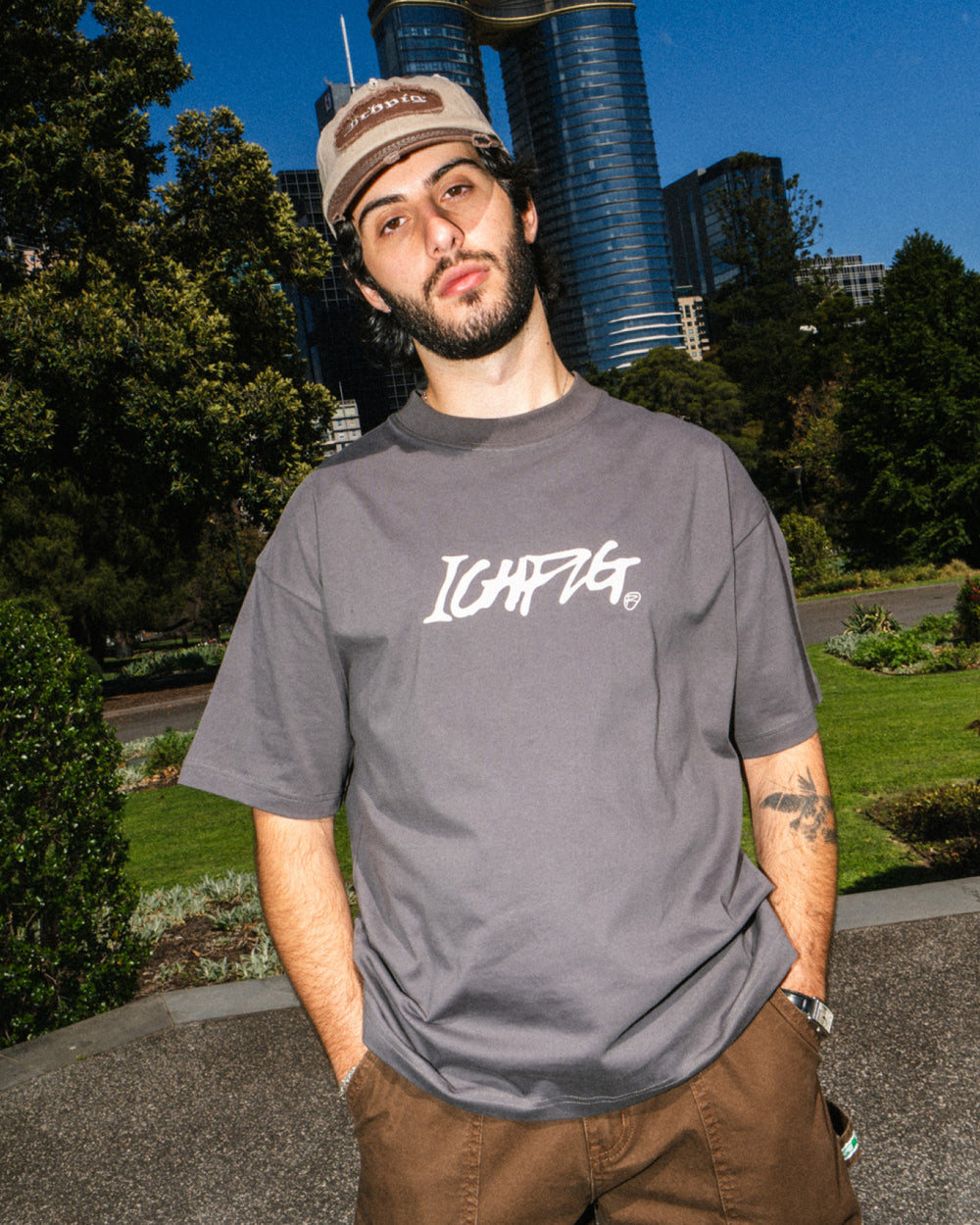 Torsion Tee - Gun Metal