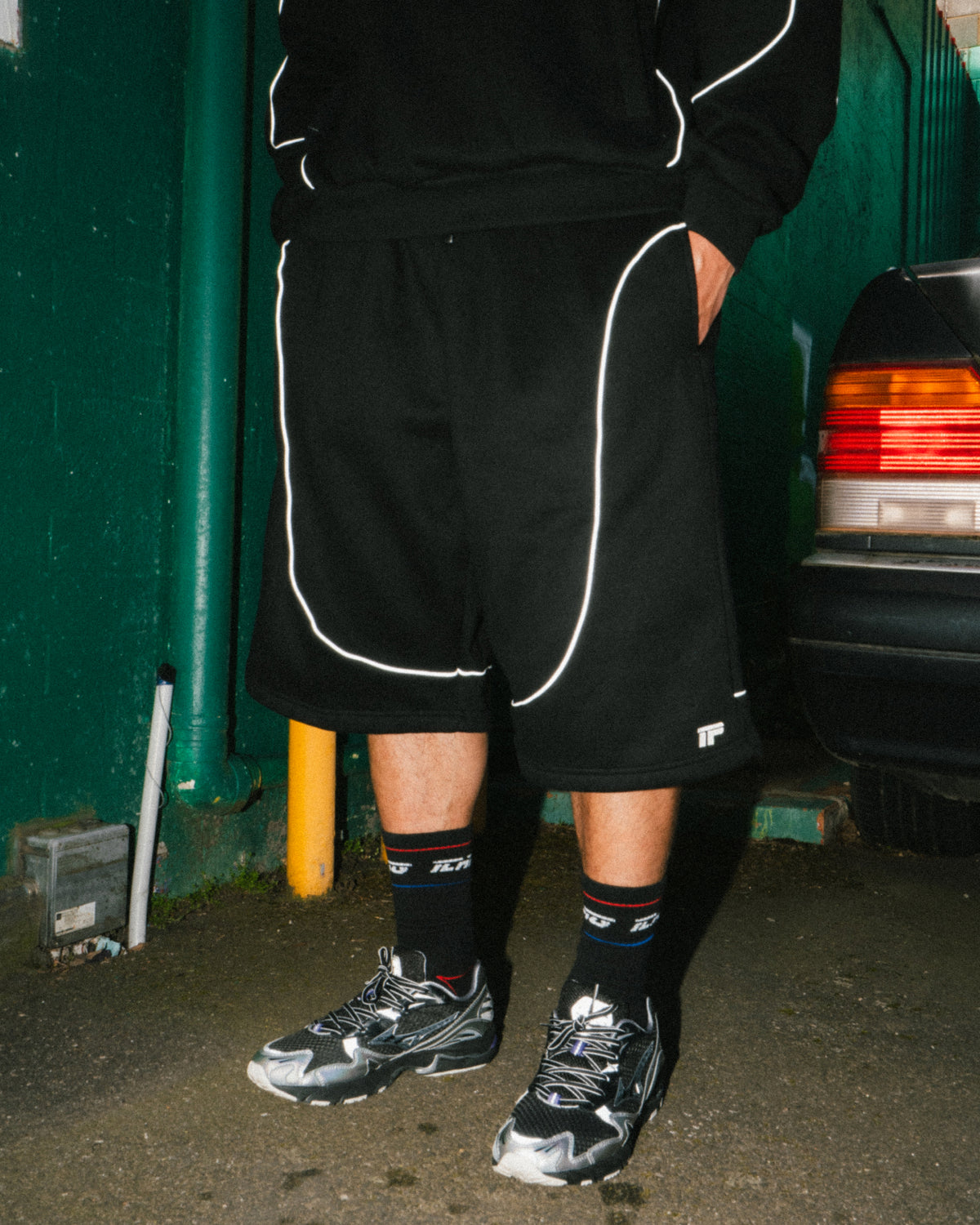 Flowline Panel Shorts - Black