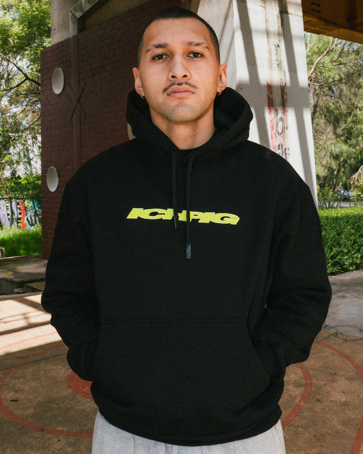 Motion Pullcord Hood - Black