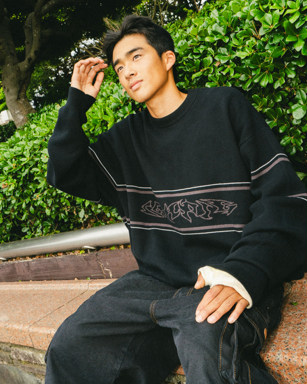 Razor Knitted Crew - Black