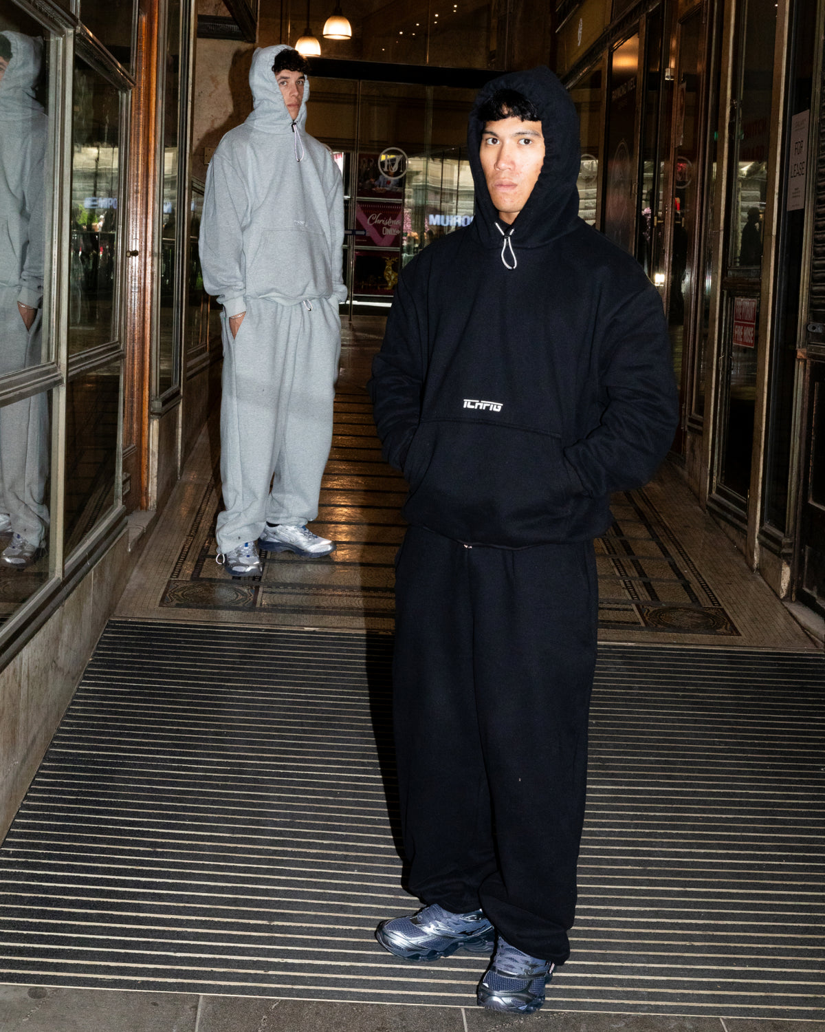 Strike Cinch-Up Hood - Black