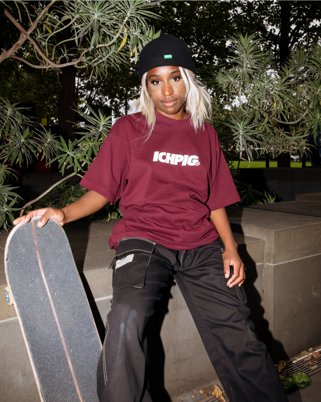 Sprinters Tee - Dark Maroon / White